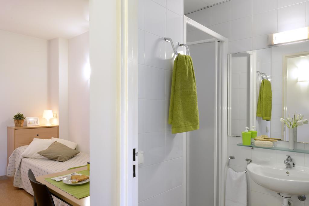Residencia Universitaria Torre Girona Apartamento Barcelona